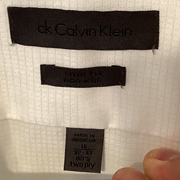 White Calvin Klein slim fit French cuff dress shirt - Picture 2 of 2